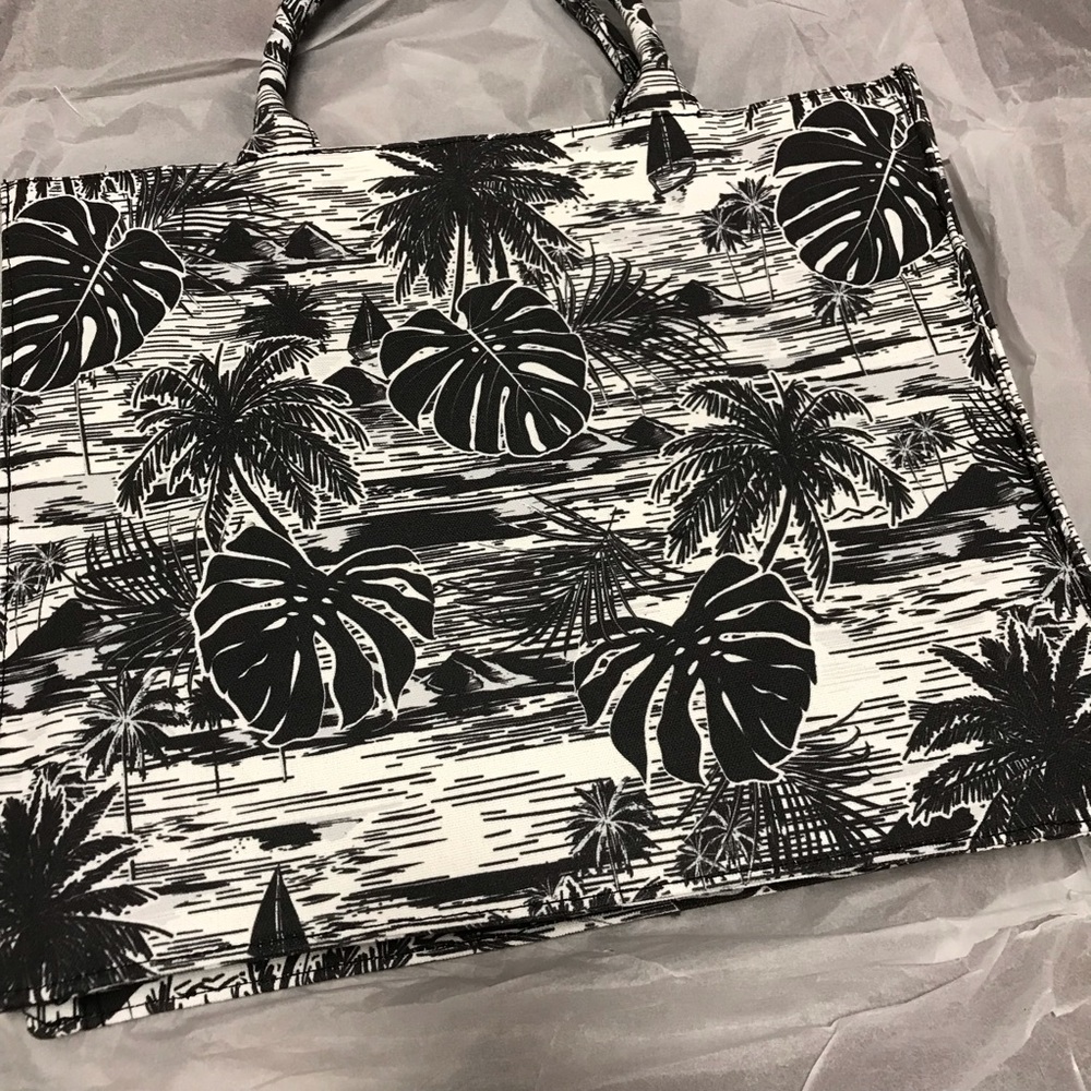London Fog Beach Tote "Beach" Summer Canvas Tote Bag NWT - Picture 5 of 5